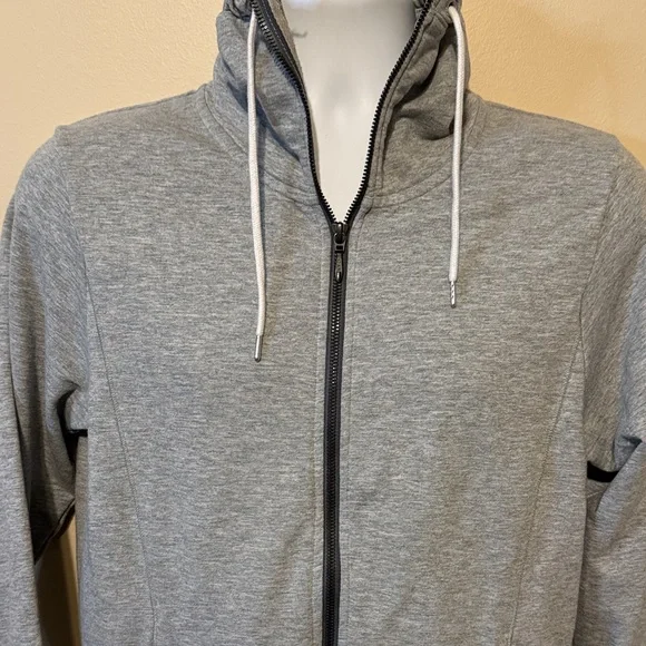 Helly Hansen Gray Women's Zip-Up Jacket - Picture 4 of 12